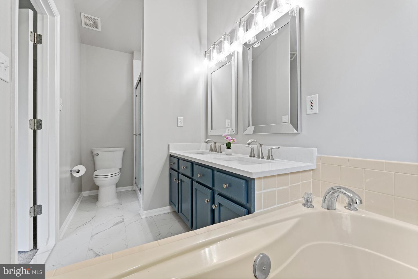 45571 READING TER, STERLING, Virginia 20166, 4 Bedrooms Bedrooms, ,3 BathroomsBathrooms,Residential,For sale,45571 READING TER,VALO2098910 MLS # VALO2098910