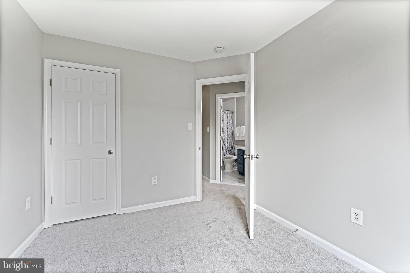 45571 READING TER, STERLING, Virginia 20166, 4 Bedrooms Bedrooms, ,3 BathroomsBathrooms,Residential,For sale,45571 READING TER,VALO2098910 MLS # VALO2098910