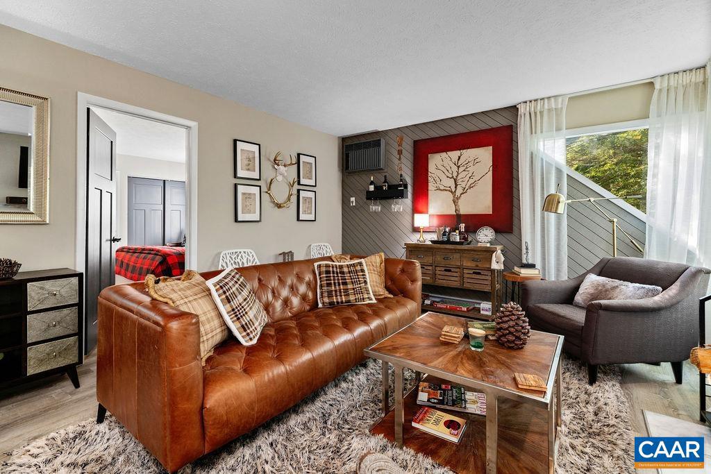 2247 TANNERS RIDGE CONDOS, WINTERGREEN RESORT, Virginia 22967, 2 Bedrooms Bedrooms, ,2 BathroomsBathrooms,Residential,For sale,2247 TANNERS RIDGE CONDOS,665433 MLS # 665433