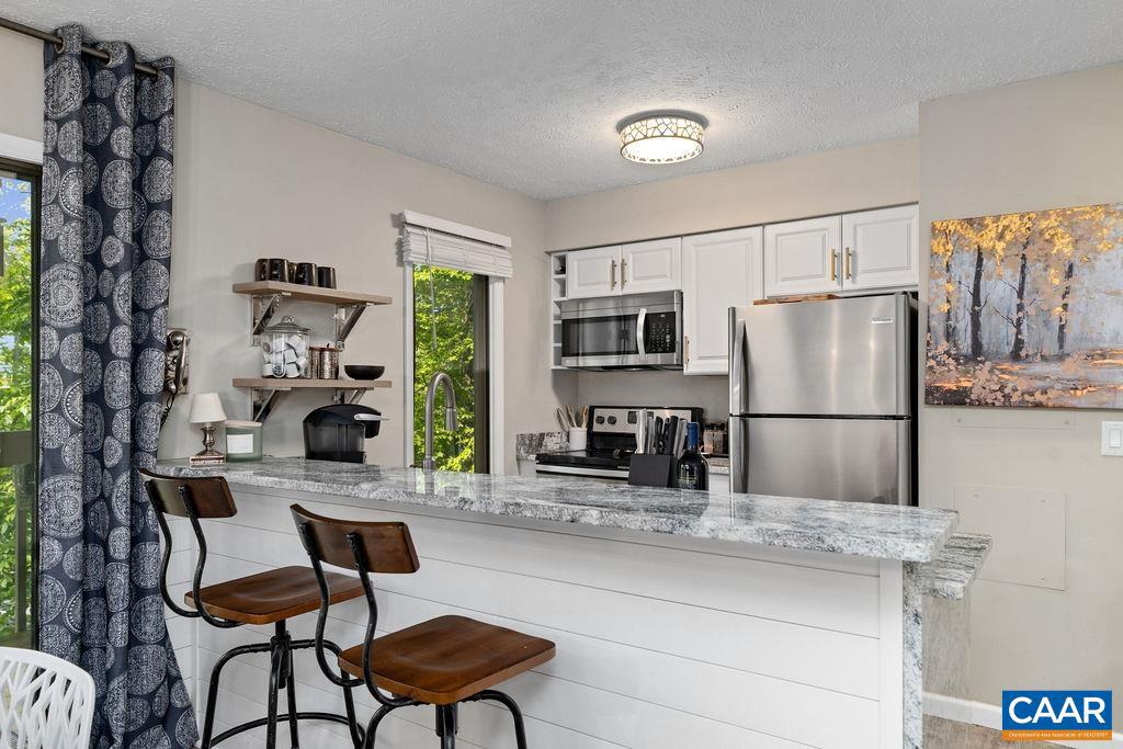 2247 TANNERS RIDGE CONDOS, WINTERGREEN RESORT, Virginia 22967, 2 Bedrooms Bedrooms, ,2 BathroomsBathrooms,Residential,For sale,2247 TANNERS RIDGE CONDOS,665433 MLS # 665433
