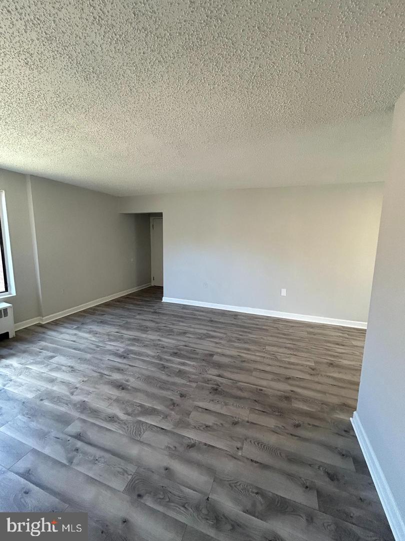 4715 1ST ST SW #302, WASHINGTON, District Of Columbia 20032, 2 Bedrooms Bedrooms, ,1 BathroomBathrooms,Residential,For sale,4715 1ST ST SW #302,DCDC2204476 MLS # DCDC2204476