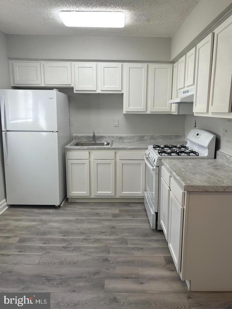 4715 1ST ST SW #302, WASHINGTON, District Of Columbia 20032, 2 Bedrooms Bedrooms, ,1 BathroomBathrooms,Residential,For sale,4715 1ST ST SW #302,DCDC2204476 MLS # DCDC2204476