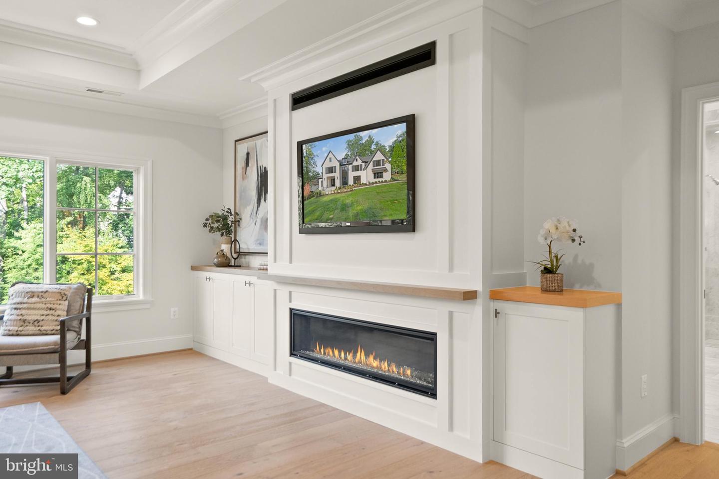 6952 DUNCRAIG CT, MCLEAN, Virginia 22101, 6 Bedrooms Bedrooms, ,6 BathroomsBathrooms,Residential,For sale,6952 DUNCRAIG CT,VAFX2245986 MLS # VAFX2245986