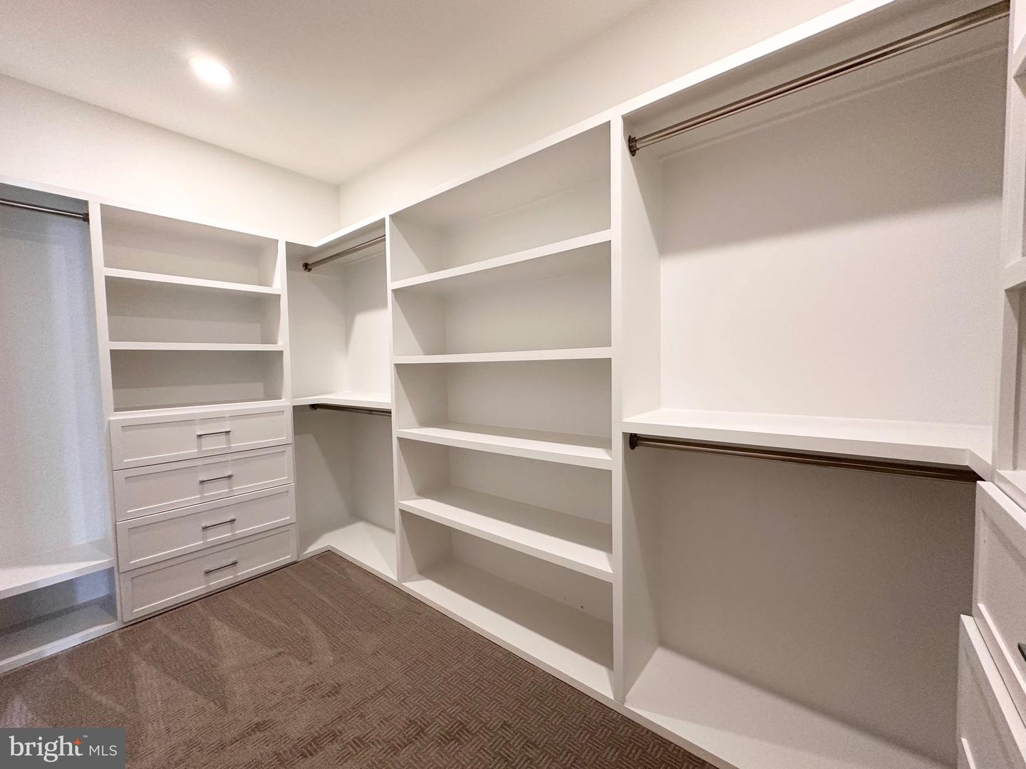 4017 WOODLAND RD, ANNANDALE, Virginia 22003, 6 Bedrooms Bedrooms, ,7 BathroomsBathrooms,Residential,For sale,4017 WOODLAND RD,VAFX2245990 MLS # VAFX2245990