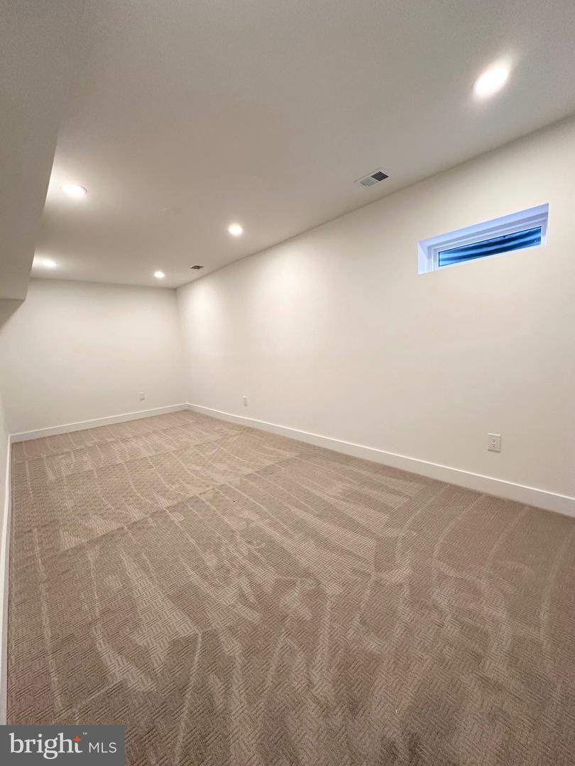 4017 WOODLAND RD, ANNANDALE, Virginia 22003, 6 Bedrooms Bedrooms, ,7 BathroomsBathrooms,Residential,For sale,4017 WOODLAND RD,VAFX2245990 MLS # VAFX2245990