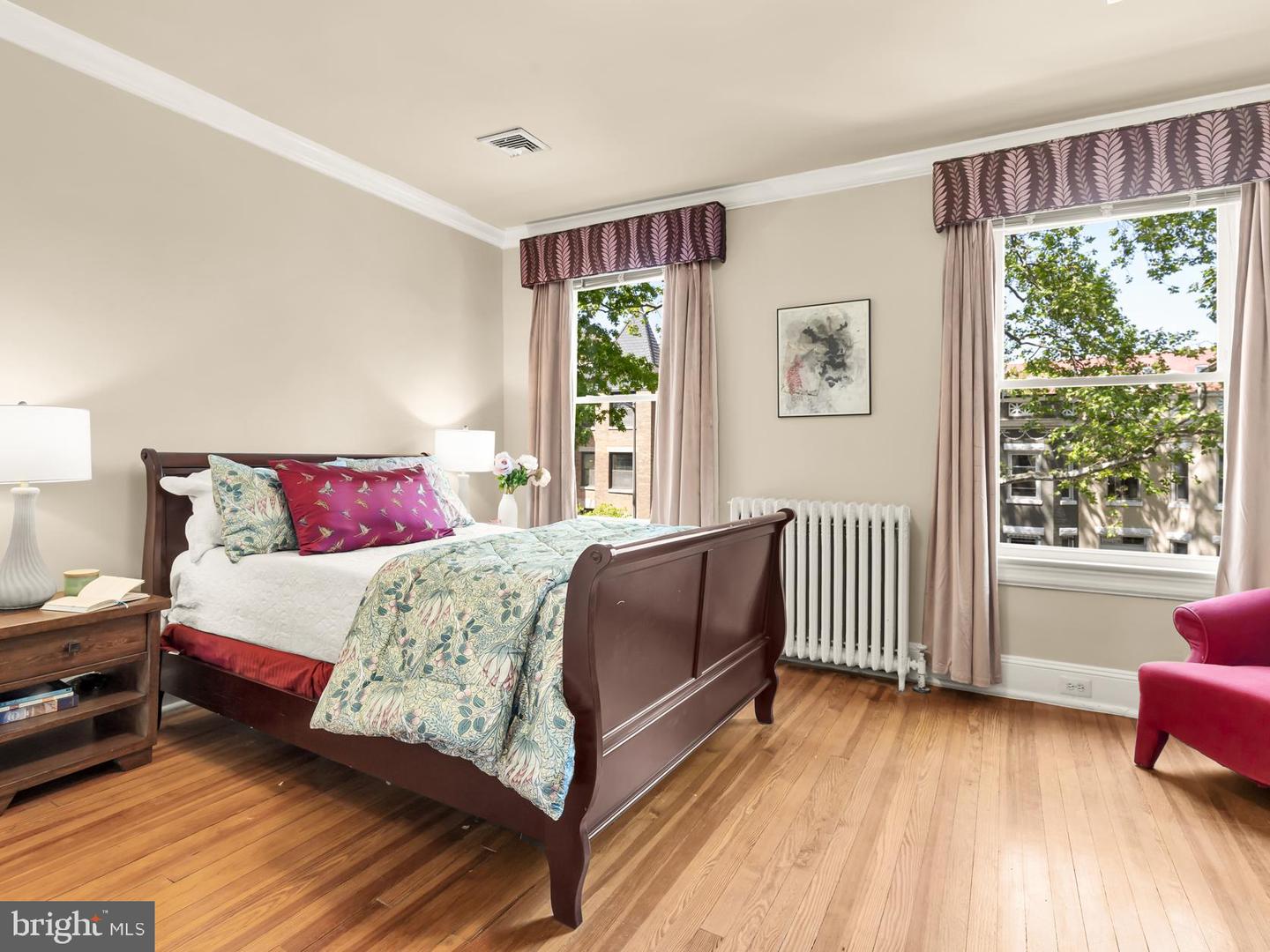 1716 EUCLID ST NW, WASHINGTON, District Of Columbia 20009, 4 Bedrooms Bedrooms, ,3 BathroomsBathrooms,Residential,For sale,1716 EUCLID ST NW,DCDC2204480 MLS # DCDC2204480