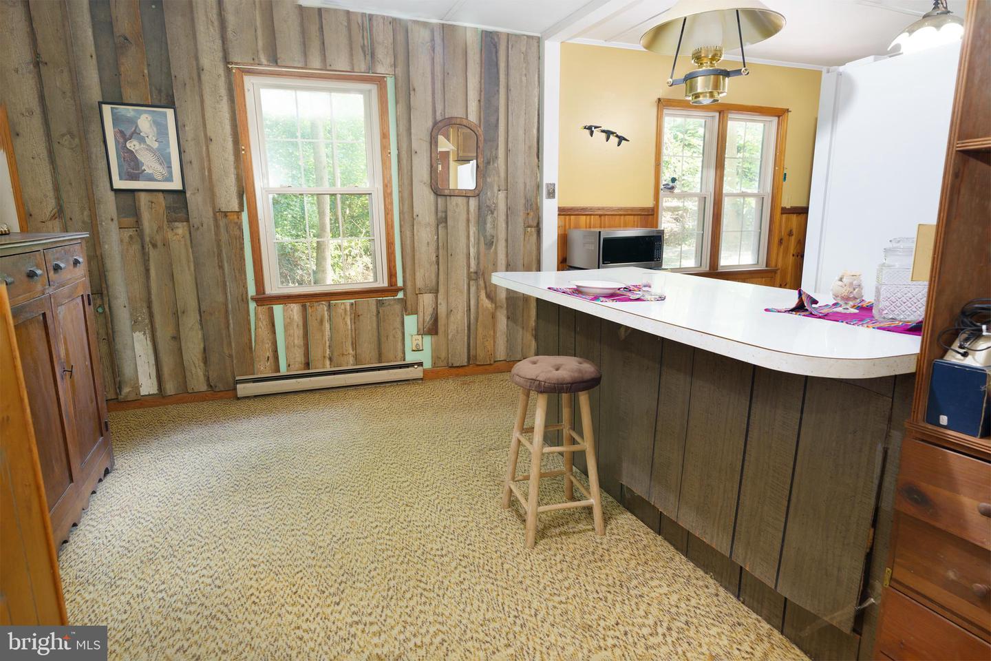191 HIDEAWAY FARMS RD, EDINBURG, Virginia 22824, 2 Bedrooms Bedrooms, ,1 BathroomBathrooms,Residential,For sale,191 HIDEAWAY FARMS RD,VASH2011656 MLS # VASH2011656