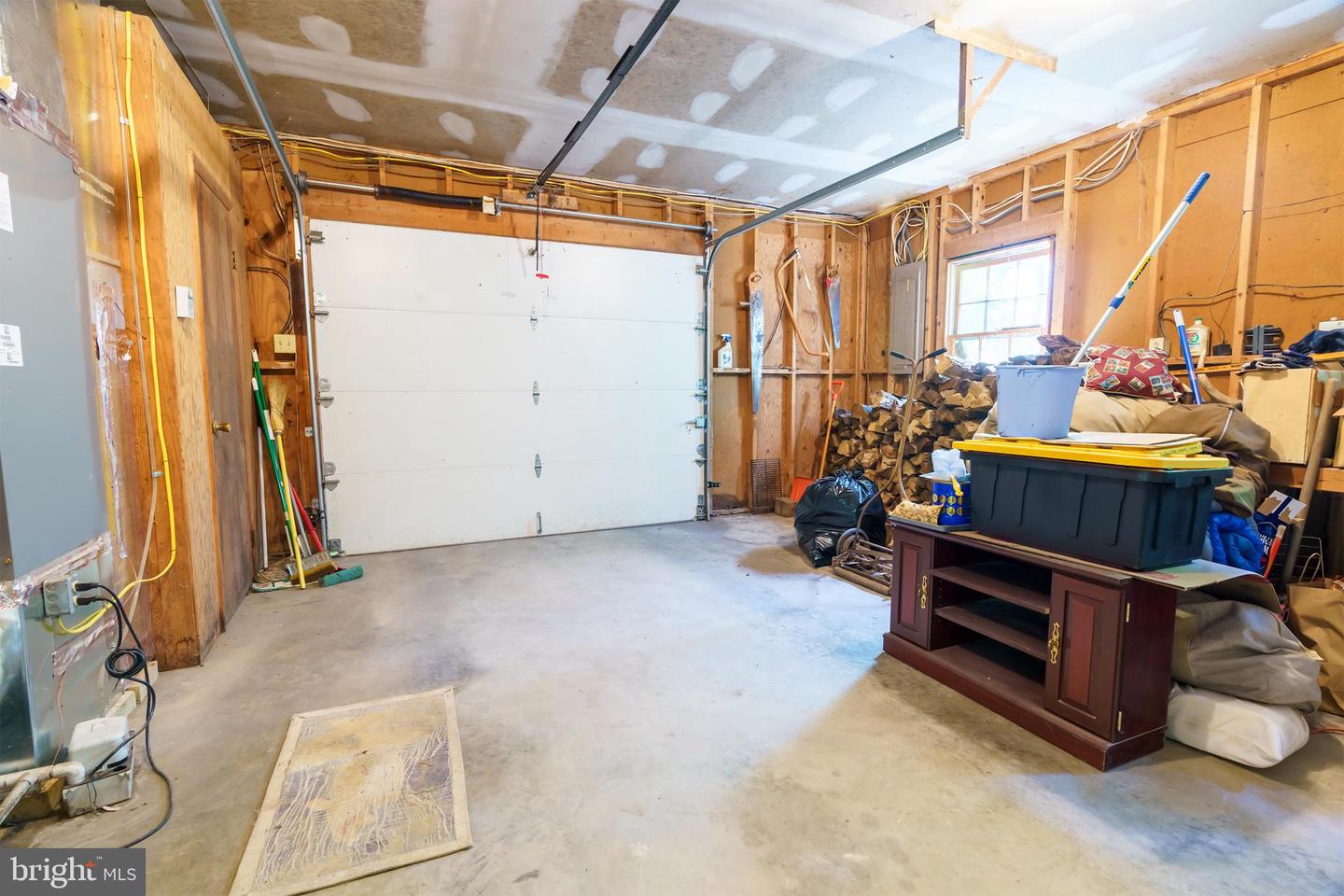 191 HIDEAWAY FARMS RD, EDINBURG, Virginia 22824, 2 Bedrooms Bedrooms, ,1 BathroomBathrooms,Residential,For sale,191 HIDEAWAY FARMS RD,VASH2011656 MLS # VASH2011656