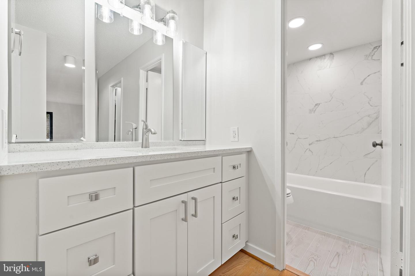203 YOAKUM PKWY #603, ALEXANDRIA, Virginia 22304, 2 Bedrooms Bedrooms, ,2 BathroomsBathrooms,Residential,For sale,203 YOAKUM PKWY #603,VAAX2046200 MLS # VAAX2046200