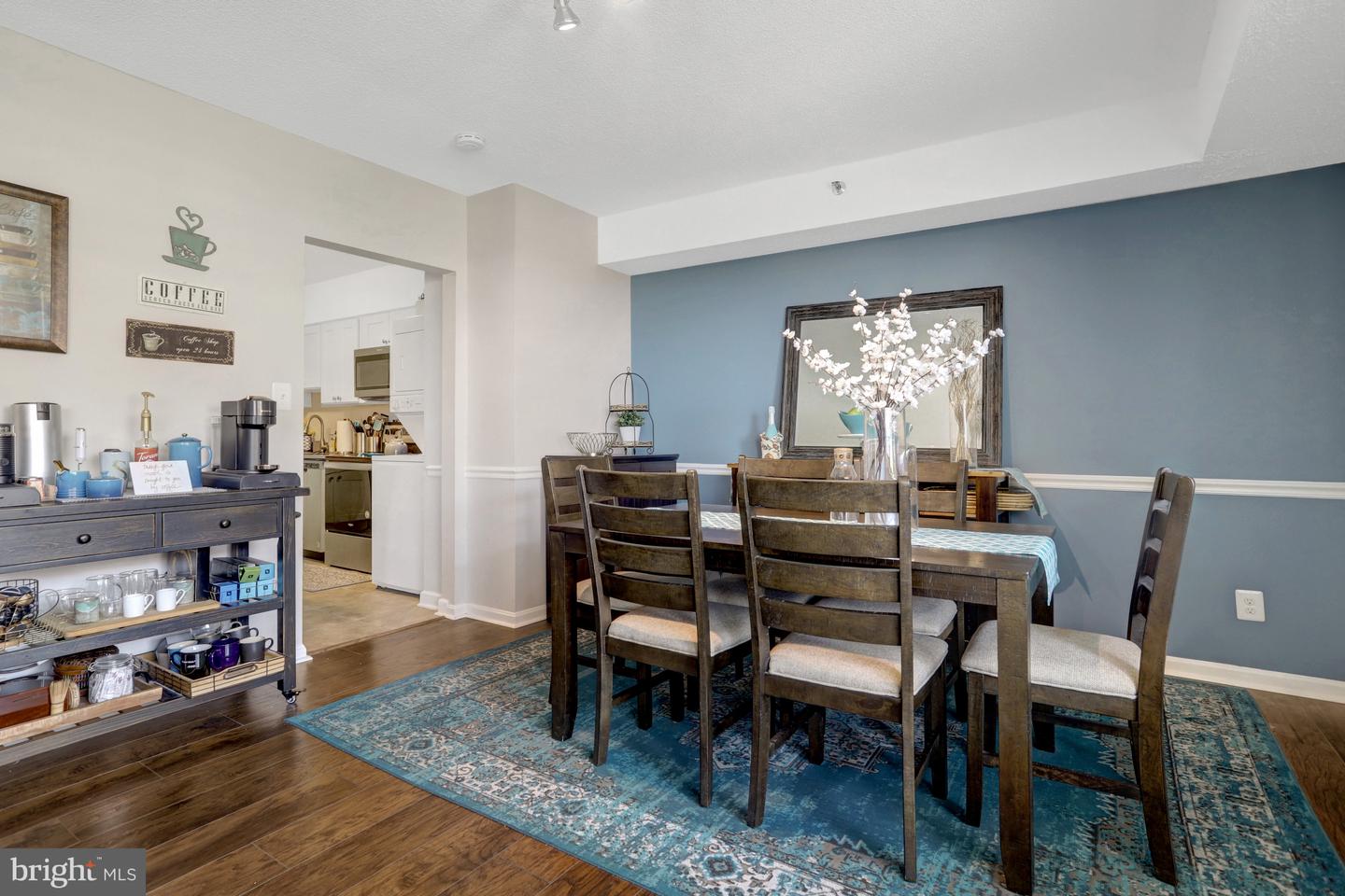 3713 S GEORGE MASON DR #713, FALLS CHURCH, Virginia 22041, 2 Bedrooms Bedrooms, 6 Rooms Rooms,2 BathroomsBathrooms,Residential,For sale,3713 S GEORGE MASON DR #713,VAFX2245918 MLS # VAFX2245918