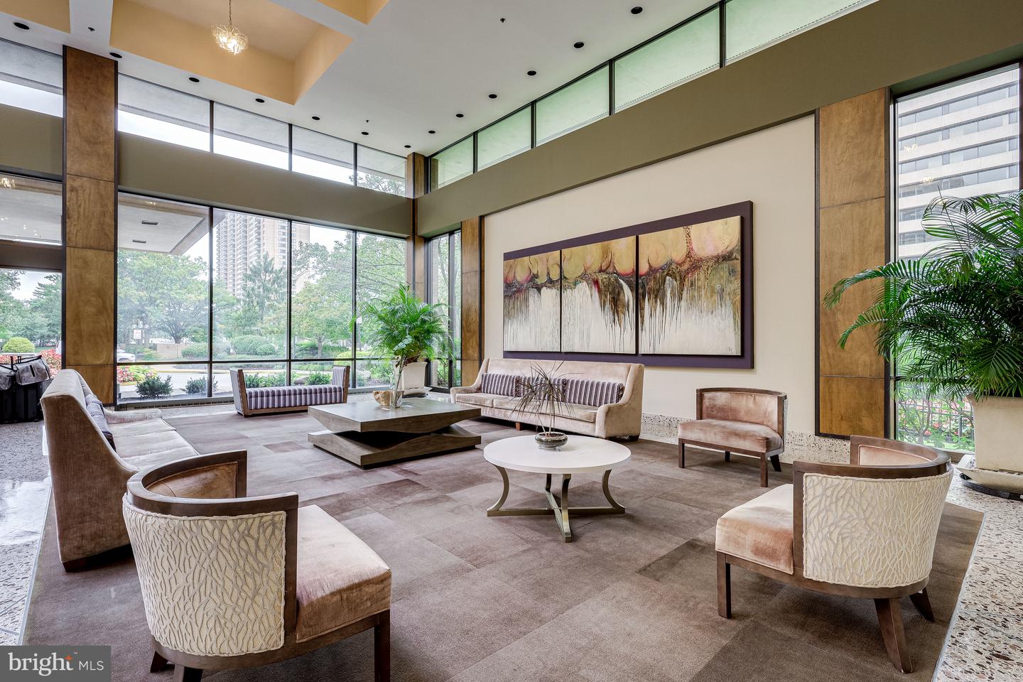 3713 S GEORGE MASON DR #713, FALLS CHURCH, Virginia 22041, 2 Bedrooms Bedrooms, 6 Rooms Rooms,2 BathroomsBathrooms,Residential,For sale,3713 S GEORGE MASON DR #713,VAFX2245918 MLS # VAFX2245918