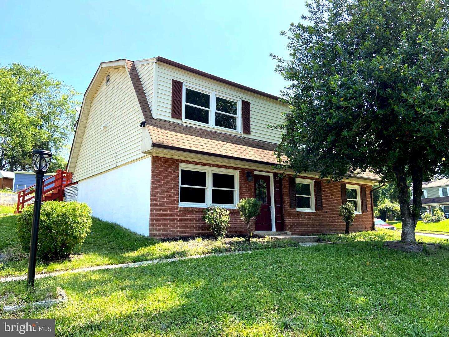 13017 KERRYDALE RD, WOODBRIDGE, Virginia 22193, 5 Bedrooms Bedrooms, ,2 BathroomsBathrooms,Residential,For sale,13017 KERRYDALE RD,VAPW2096448 MLS # VAPW2096448