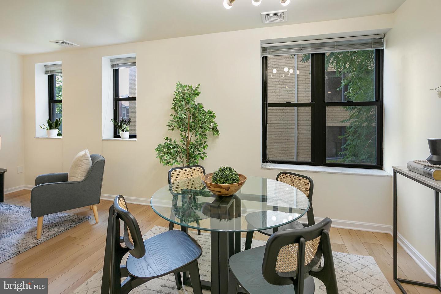 2138 CALIFORNIA ST NW #307, WASHINGTON, District Of Columbia 20008, 1 Bedroom Bedrooms, ,1 BathroomBathrooms,Residential,For sale,2138 CALIFORNIA ST NW #307,DCDC2204520 MLS # DCDC2204520
