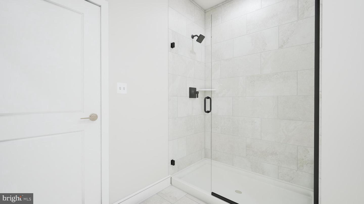 23640 BOLTON CRESCENT TER #13-304, ASHBURN, Virginia 20148, 2 Bedrooms Bedrooms, ,2 BathroomsBathrooms,Residential,For sale,23640 BOLTON CRESCENT TER #13-304,VALO2098960 MLS # VALO2098960