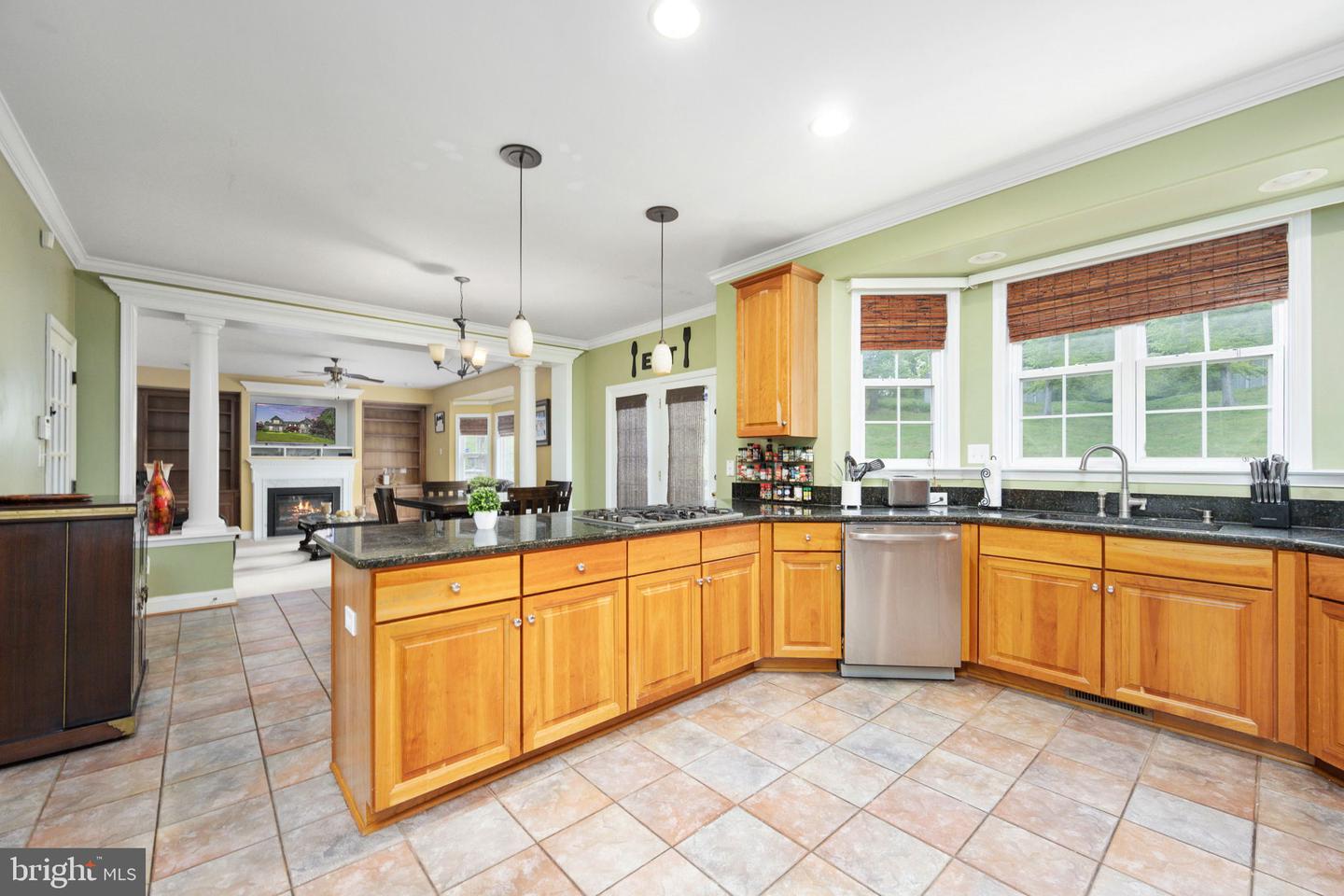 22 SENTINEL RIDGE LN, STAFFORD, Virginia 22554, 6 Bedrooms Bedrooms, ,4 BathroomsBathrooms,Residential,For sale,22 SENTINEL RIDGE LN,VAST2039602 MLS # VAST2039602