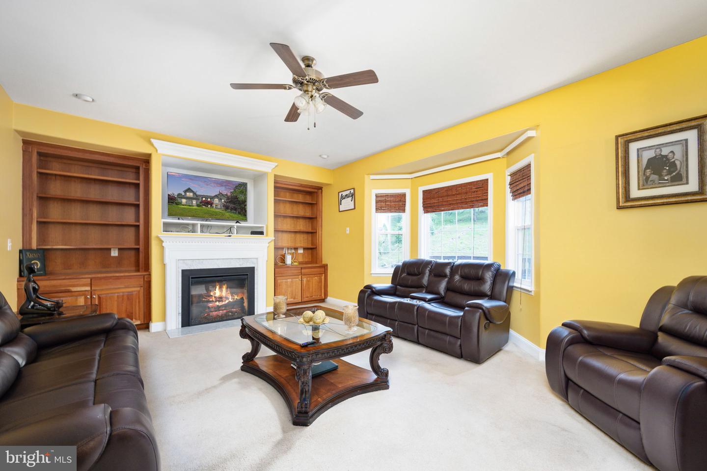 22 SENTINEL RIDGE LN, STAFFORD, Virginia 22554, 6 Bedrooms Bedrooms, ,4 BathroomsBathrooms,Residential,For sale,22 SENTINEL RIDGE LN,VAST2039602 MLS # VAST2039602