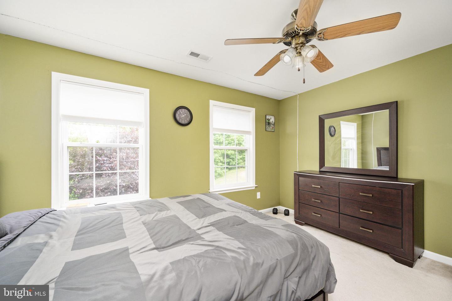 22 SENTINEL RIDGE LN, STAFFORD, Virginia 22554, 6 Bedrooms Bedrooms, ,4 BathroomsBathrooms,Residential,For sale,22 SENTINEL RIDGE LN,VAST2039602 MLS # VAST2039602