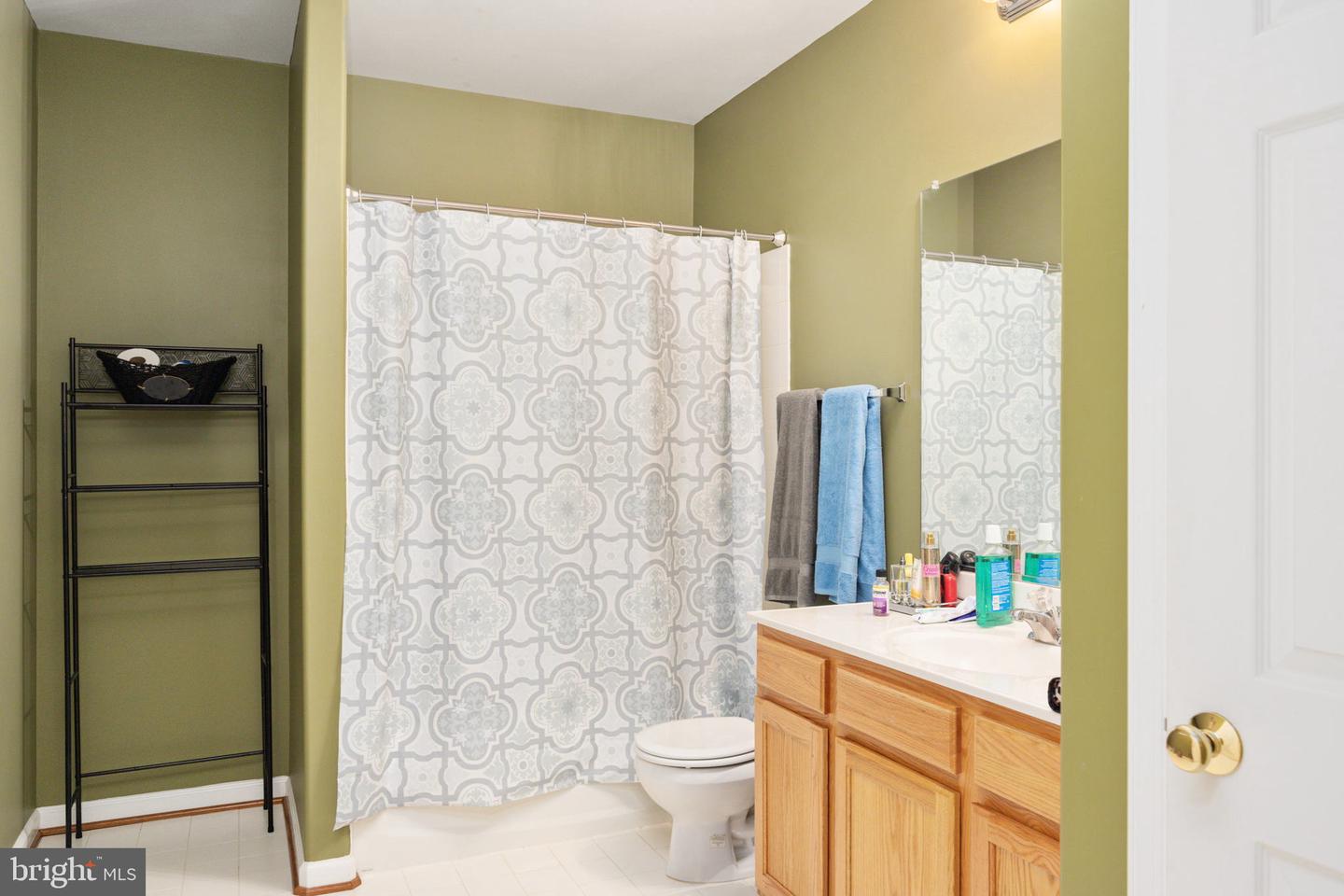 22 SENTINEL RIDGE LN, STAFFORD, Virginia 22554, 6 Bedrooms Bedrooms, ,4 BathroomsBathrooms,Residential,For sale,22 SENTINEL RIDGE LN,VAST2039602 MLS # VAST2039602