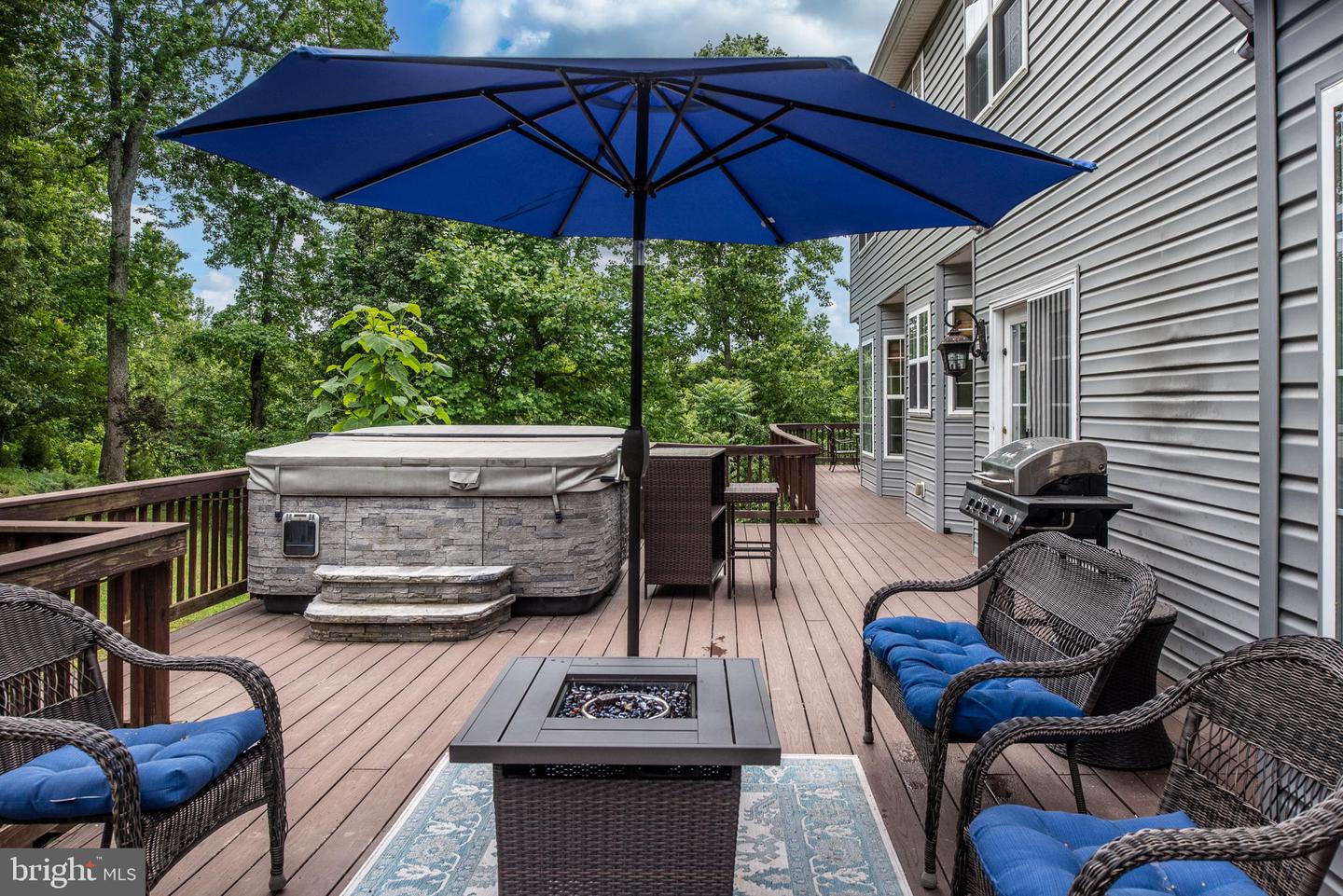 22 SENTINEL RIDGE LN, STAFFORD, Virginia 22554, 6 Bedrooms Bedrooms, ,4 BathroomsBathrooms,Residential,For sale,22 SENTINEL RIDGE LN,VAST2039602 MLS # VAST2039602