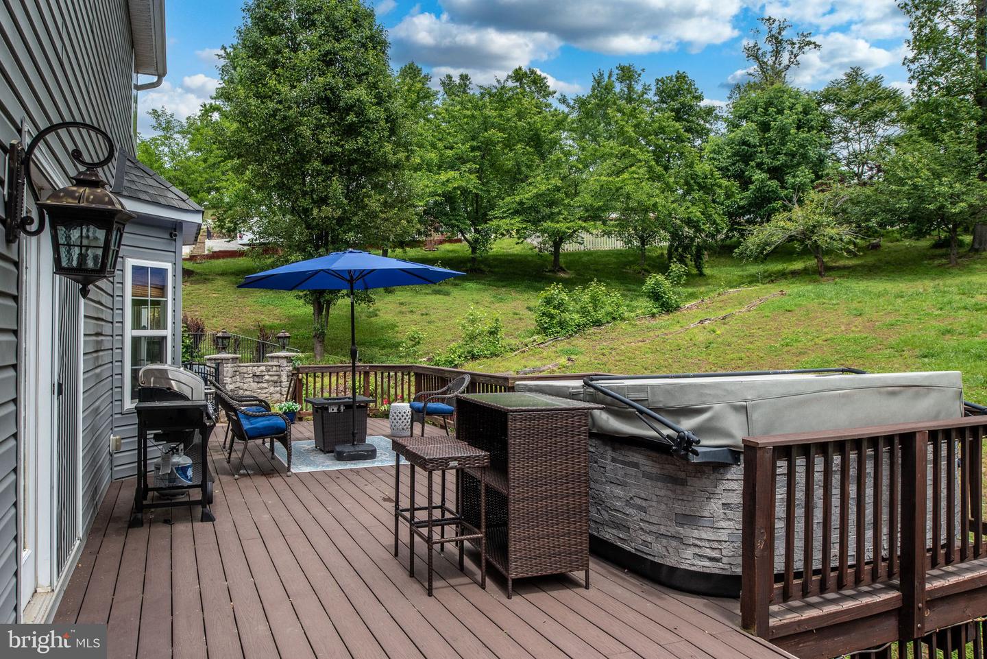 22 SENTINEL RIDGE LN, STAFFORD, Virginia 22554, 6 Bedrooms Bedrooms, ,4 BathroomsBathrooms,Residential,For sale,22 SENTINEL RIDGE LN,VAST2039602 MLS # VAST2039602