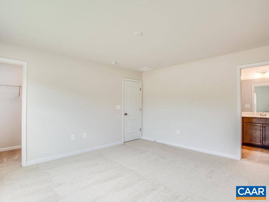 43 SWEETVIEW CT, STUARTS DRAFT, Virginia 24477, 3 Bedrooms Bedrooms, ,2 BathroomsBathrooms,Residential,For sale,43 SWEETVIEW CT,665462 MLS # 665462