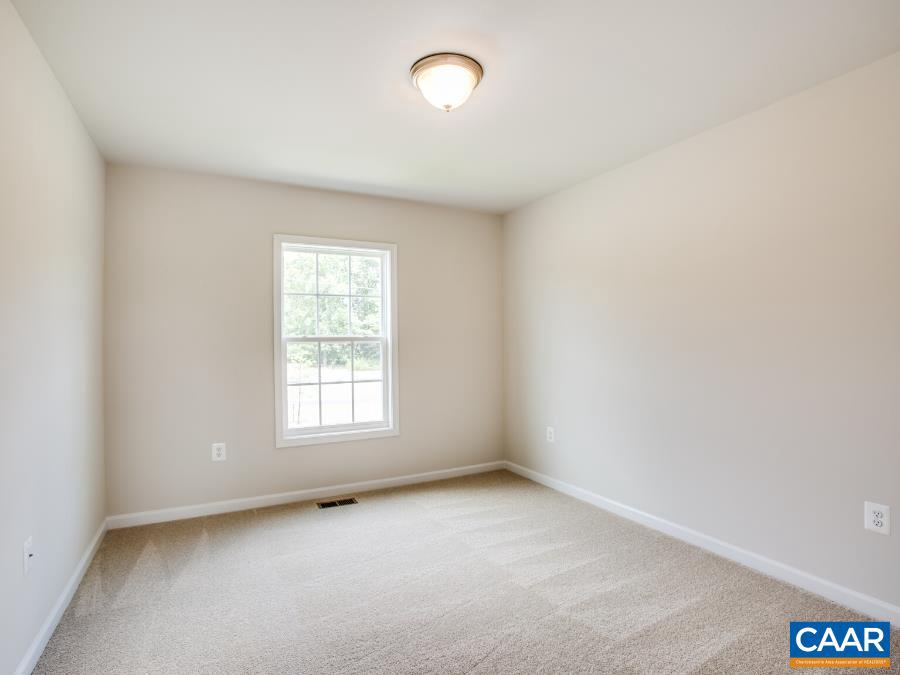 43 SWEETVIEW CT, STUARTS DRAFT, Virginia 24477, 3 Bedrooms Bedrooms, ,2 BathroomsBathrooms,Residential,For sale,43 SWEETVIEW CT,665462 MLS # 665462