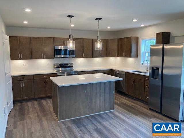 27 SWEETVIEW CT, STUARTS DRAFT, Virginia 24477, 4 Bedrooms Bedrooms, ,2 BathroomsBathrooms,Residential,For sale,27 SWEETVIEW CT,665464 MLS # 665464