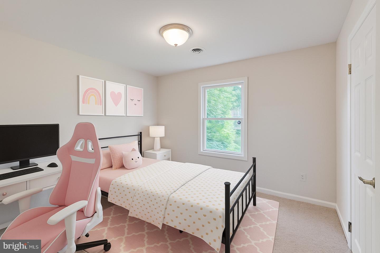 17301 ROUNDMONT PL, ROUND HILL, Virginia 20141, 5 Bedrooms Bedrooms, ,4 BathroomsBathrooms,Residential,For sale,17301 ROUNDMONT PL,VALO2098972 MLS # VALO2098972