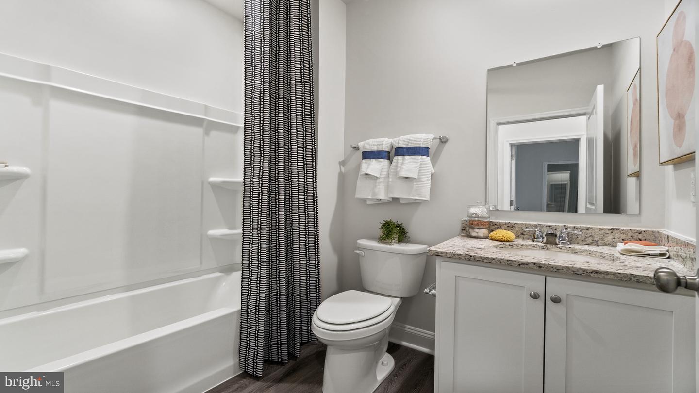 17 FLORENCE SARAH LN, LEXINGTON CITY, Virginia 24450, 2 Bedrooms Bedrooms, ,2 BathroomsBathrooms,Residential,For sale,17 FLORENCE SARAH LN,VARB2000114 MLS # VARB2000114