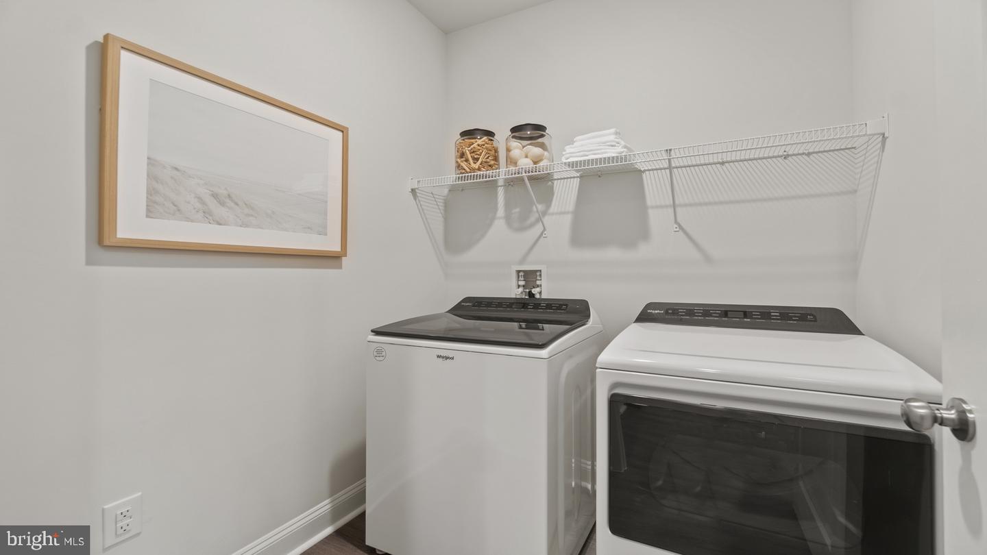 17 FLORENCE SARAH LN, LEXINGTON CITY, Virginia 24450, 2 Bedrooms Bedrooms, ,2 BathroomsBathrooms,Residential,For sale,17 FLORENCE SARAH LN,VARB2000114 MLS # VARB2000114