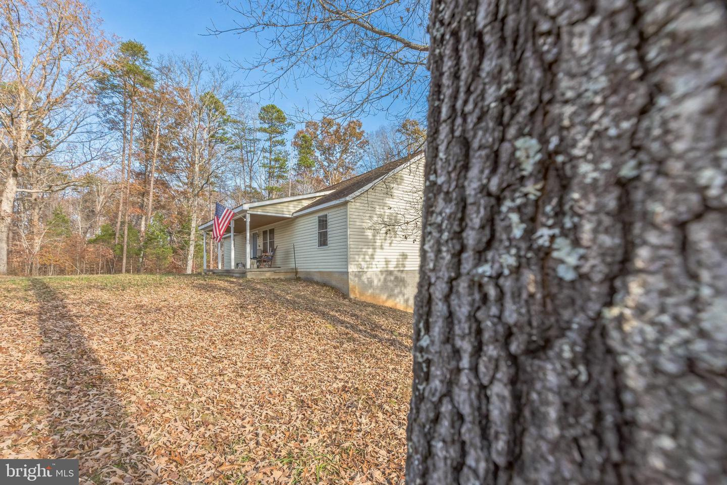7599 SECRETARYS SAND RD, SCHUYLER, Virginia 22969, 3 Bedrooms Bedrooms, ,2 BathroomsBathrooms,Residential,For sale,7599 SECRETARYS SAND RD,VAAB2001004 MLS # VAAB2001004