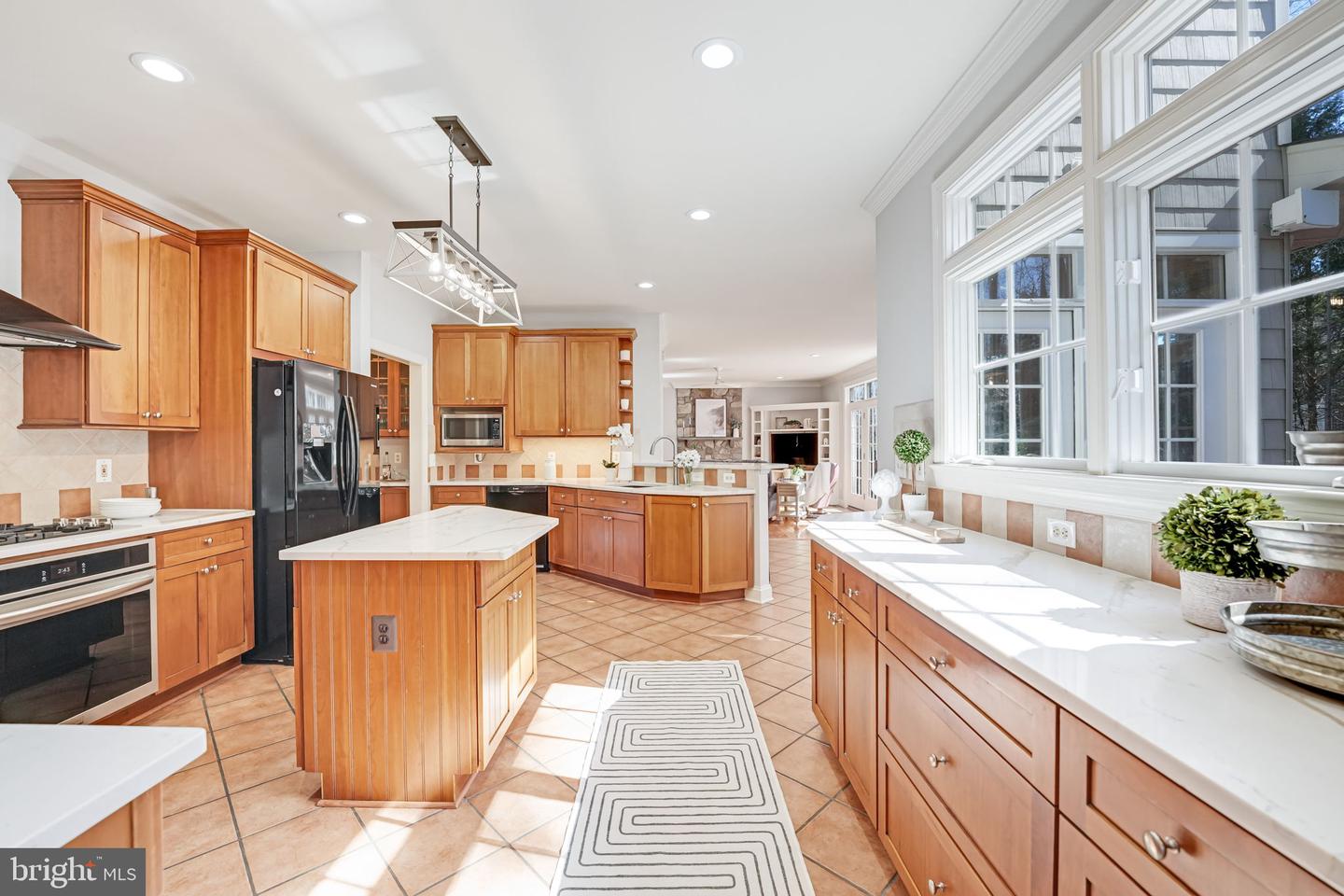 11800 FAWN LAKE PKWY, SPOTSYLVANIA, Virginia 22551, 4 Bedrooms Bedrooms, ,3 BathroomsBathrooms,Residential,For sale,11800 FAWN LAKE PKWY,VASP2033780 MLS # VASP2033780