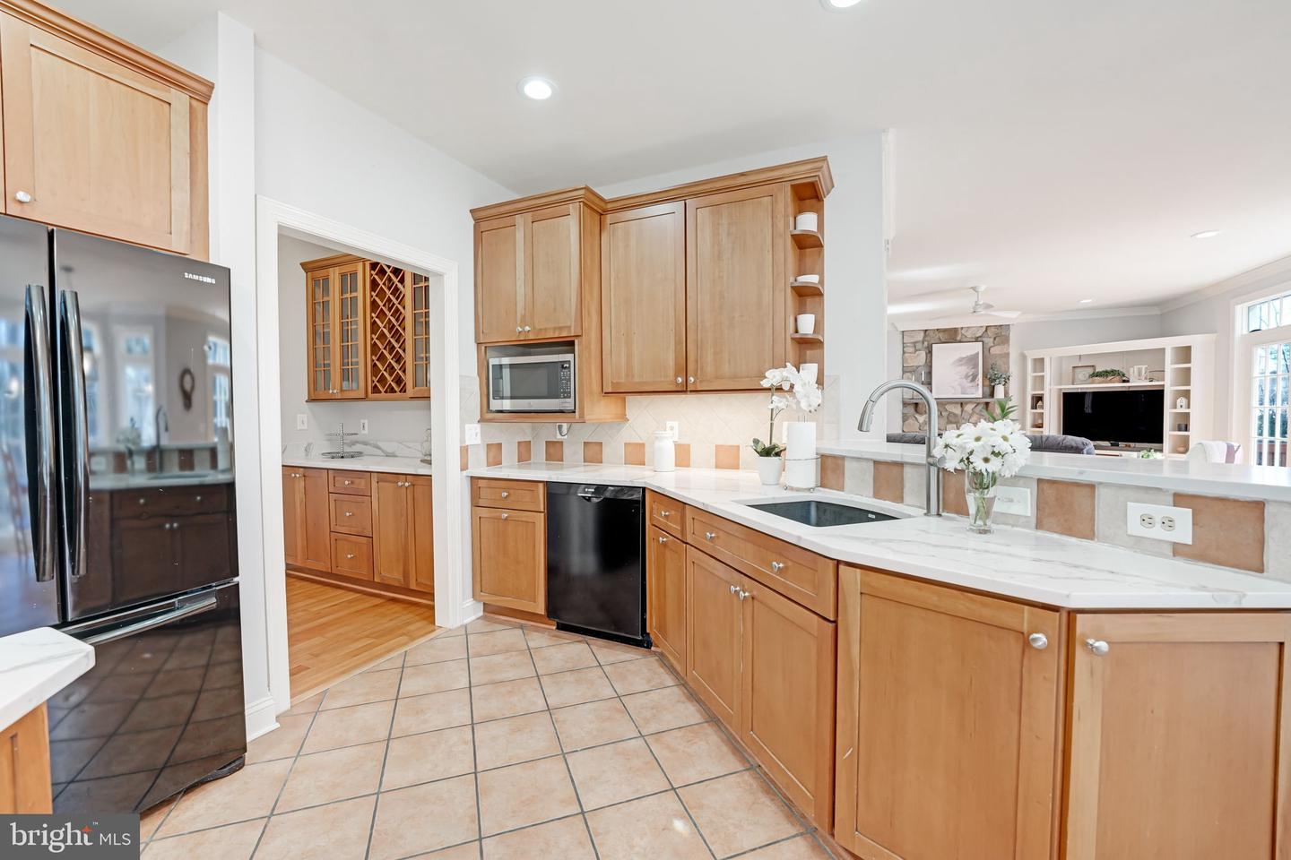 11800 FAWN LAKE PKWY, SPOTSYLVANIA, Virginia 22551, 4 Bedrooms Bedrooms, ,3 BathroomsBathrooms,Residential,For sale,11800 FAWN LAKE PKWY,VASP2033780 MLS # VASP2033780