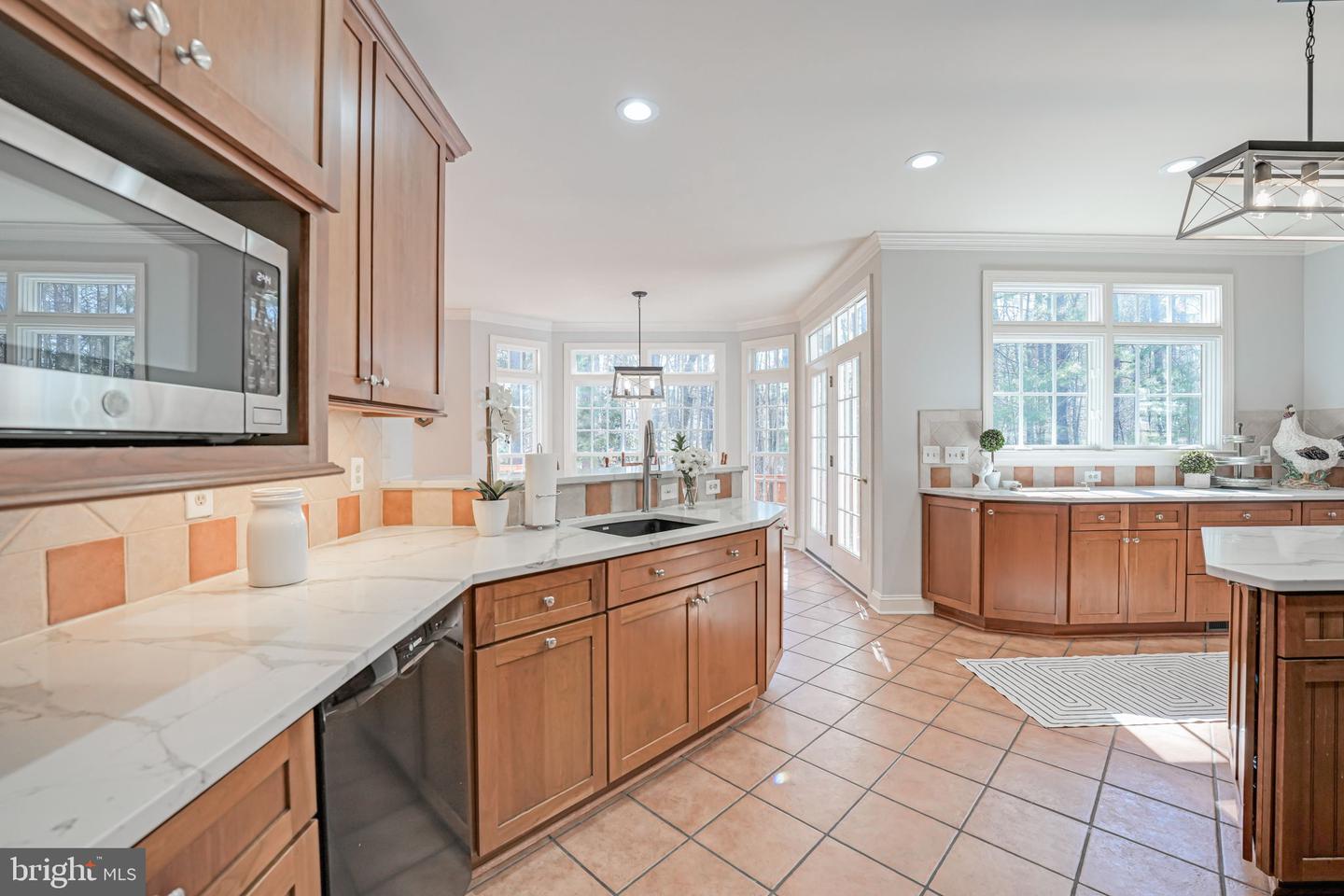11800 FAWN LAKE PKWY, SPOTSYLVANIA, Virginia 22551, 4 Bedrooms Bedrooms, ,3 BathroomsBathrooms,Residential,For sale,11800 FAWN LAKE PKWY,VASP2033780 MLS # VASP2033780