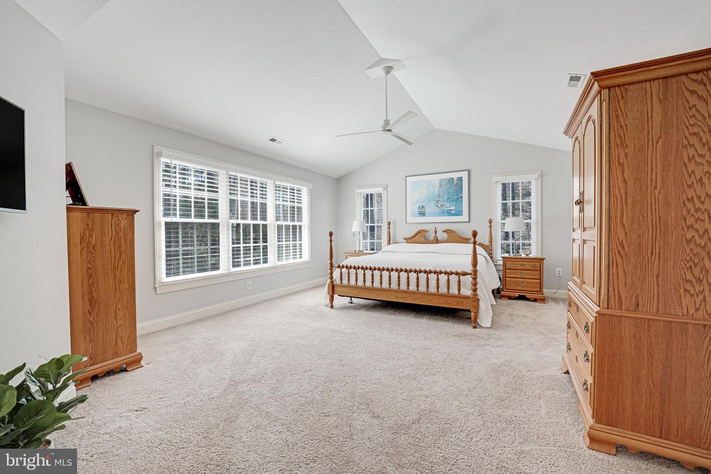11800 FAWN LAKE PKWY, SPOTSYLVANIA, Virginia 22551, 4 Bedrooms Bedrooms, ,3 BathroomsBathrooms,Residential,For sale,11800 FAWN LAKE PKWY,VASP2033780 MLS # VASP2033780