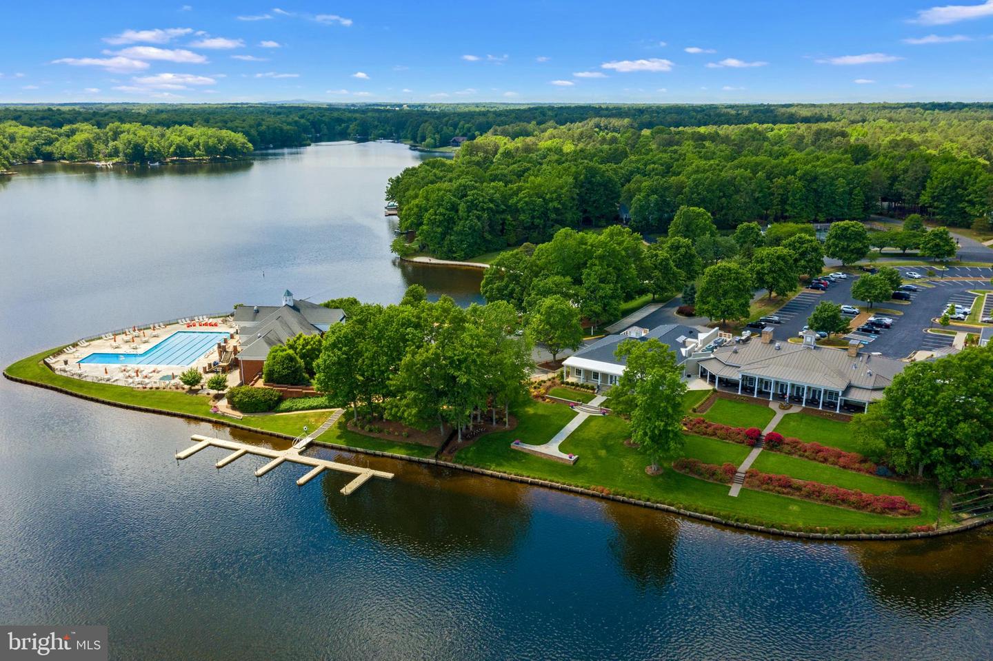 11800 FAWN LAKE PKWY, SPOTSYLVANIA, Virginia 22551, 4 Bedrooms Bedrooms, ,3 BathroomsBathrooms,Residential,For sale,11800 FAWN LAKE PKWY,VASP2033780 MLS # VASP2033780