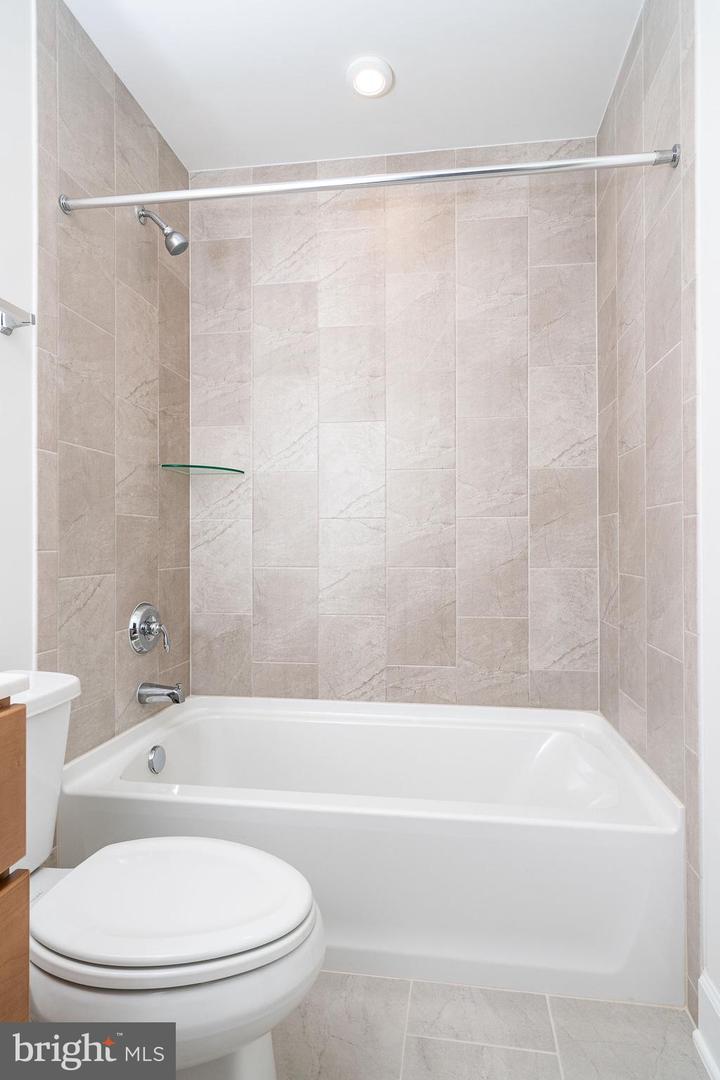 43089 GREELEY SQ, ASHBURN, Virginia 20148, 3 Bedrooms Bedrooms, ,3 BathroomsBathrooms,Residential,For sale,43089 GREELEY SQ,VALO2098976 MLS # VALO2098976