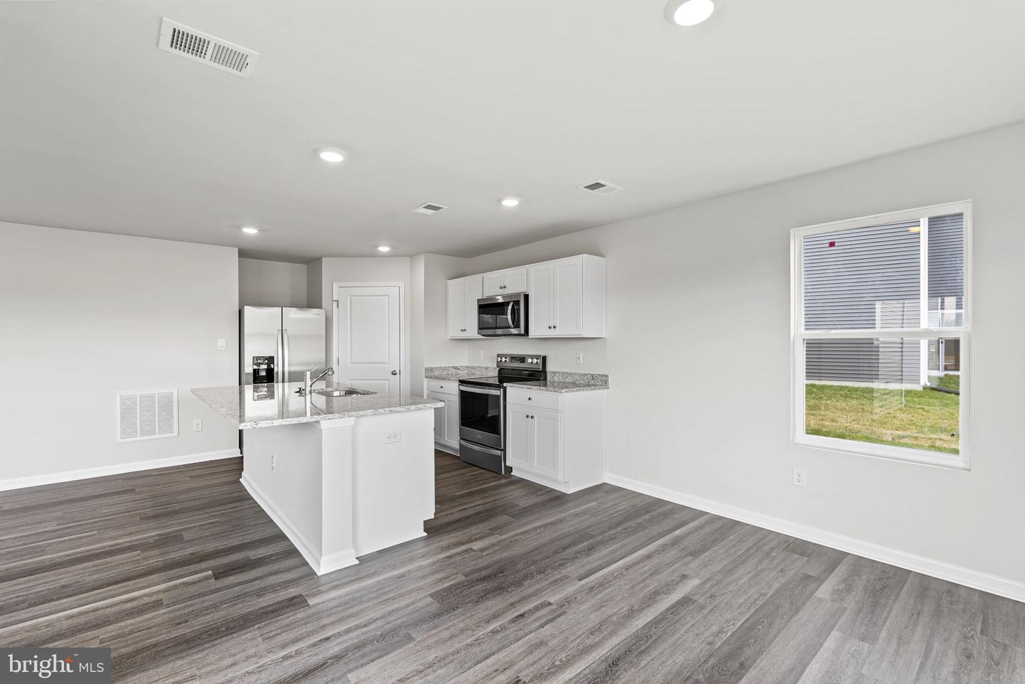 91 PONDS DR, LEXINGTON CITY, Virginia 24450, 3 Bedrooms Bedrooms, ,2 BathroomsBathrooms,Residential,For sale,91 PONDS DR,VARB2000122 MLS # VARB2000122