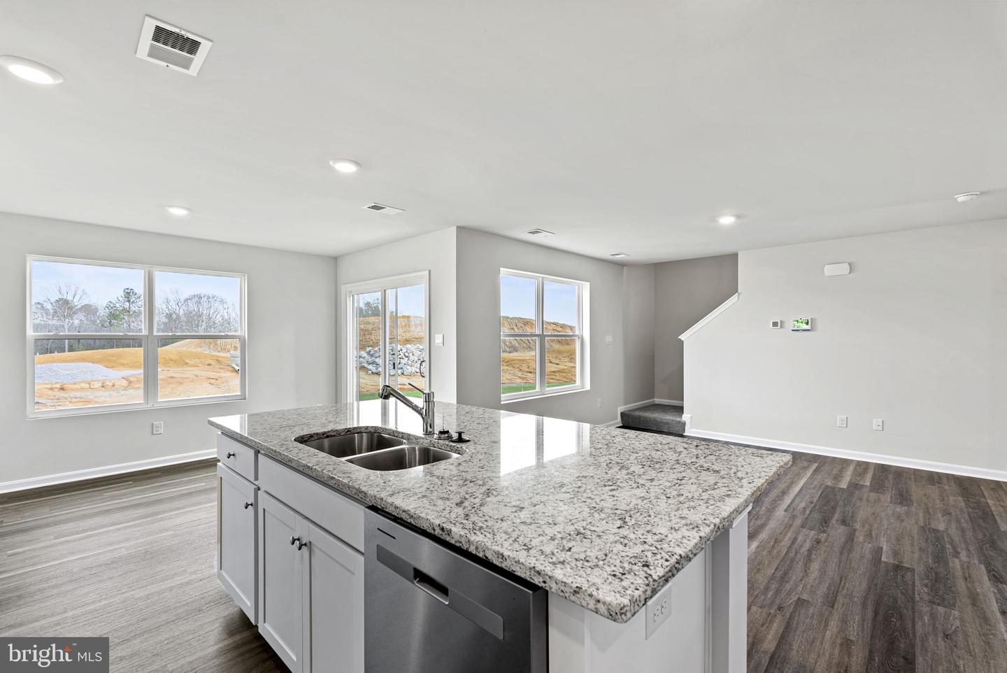91 PONDS DR, LEXINGTON CITY, Virginia 24450, 3 Bedrooms Bedrooms, ,2 BathroomsBathrooms,Residential,For sale,91 PONDS DR,VARB2000122 MLS # VARB2000122