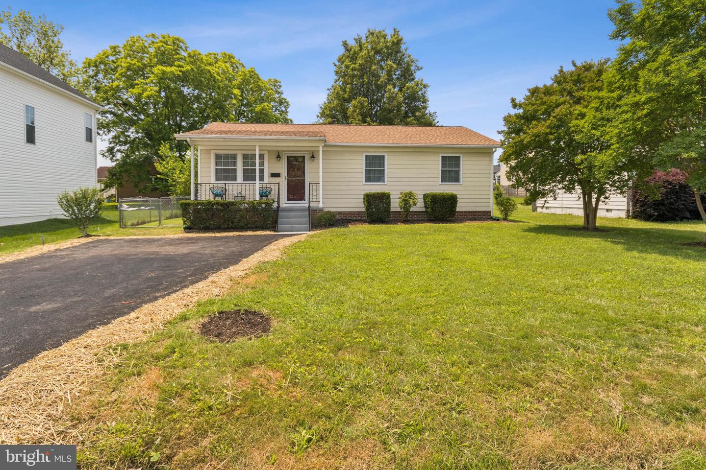 108 STRATFORD AVE, FREDERICKSBURG, Virginia 22408, 3 Bedrooms Bedrooms, ,1 BathroomBathrooms,Residential,For sale,108 STRATFORD AVE,VASP2033782 MLS # VASP2033782