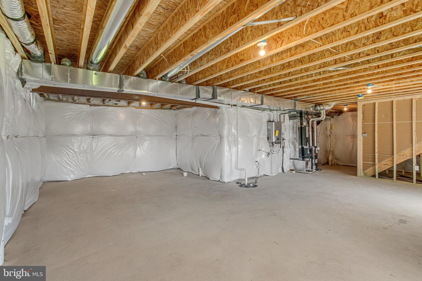 121 MIDSUMMER LN, MIDDLETOWN, Virginia 22645, 4 Bedrooms Bedrooms, ,2 BathroomsBathrooms,Residential,For sale,121 MIDSUMMER LN,VAFV2034738 MLS # VAFV2034738