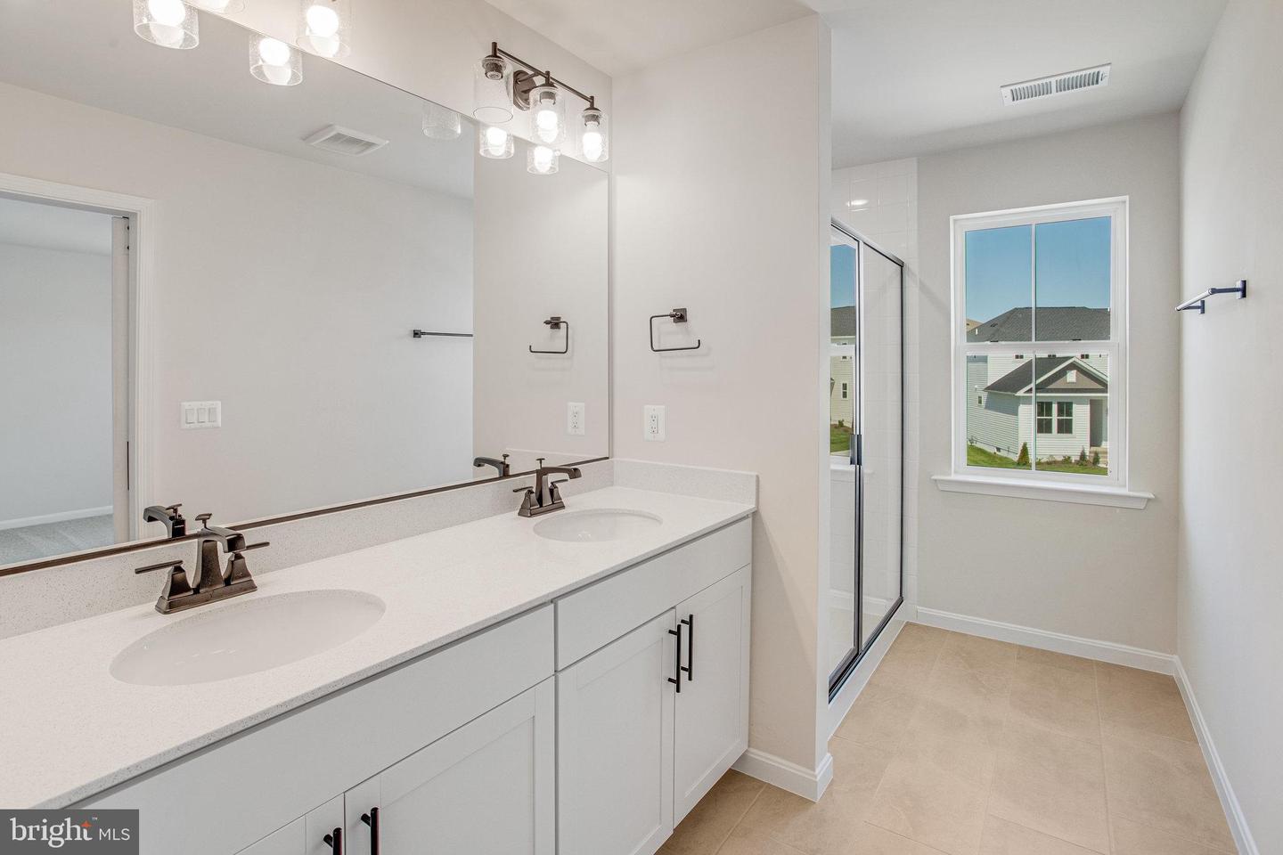 121 MIDSUMMER LN, MIDDLETOWN, Virginia 22645, 4 Bedrooms Bedrooms, ,2 BathroomsBathrooms,Residential,For sale,121 MIDSUMMER LN,VAFV2034738 MLS # VAFV2034738