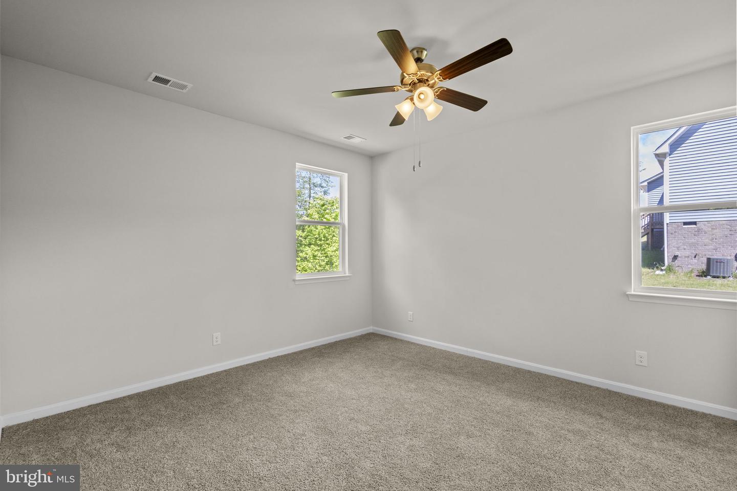 226 LILLY BELL DR, LEXINGTON CITY, Virginia 24450, 4 Bedrooms Bedrooms, ,2 BathroomsBathrooms,Residential,For sale,226 LILLY BELL DR,VARB2000126 MLS # VARB2000126