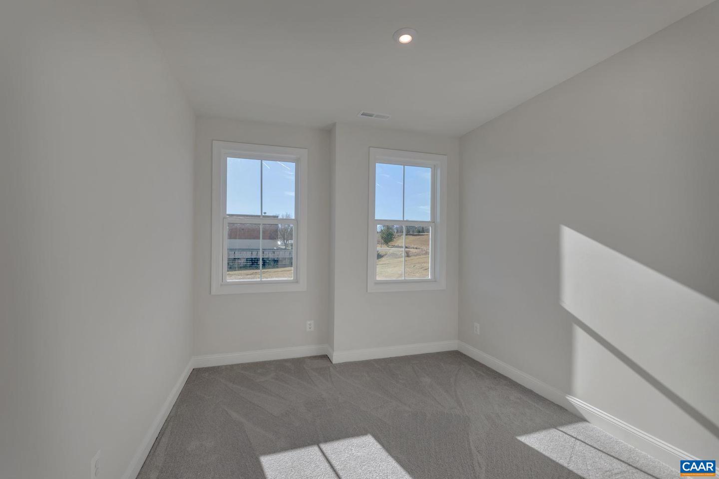 129 SPRINGDALE RD, WAYNESBORO, Virginia 22980, 3 Bedrooms Bedrooms, ,2 BathroomsBathrooms,Residential,For sale,129 SPRINGDALE RD,665472 MLS # 665472