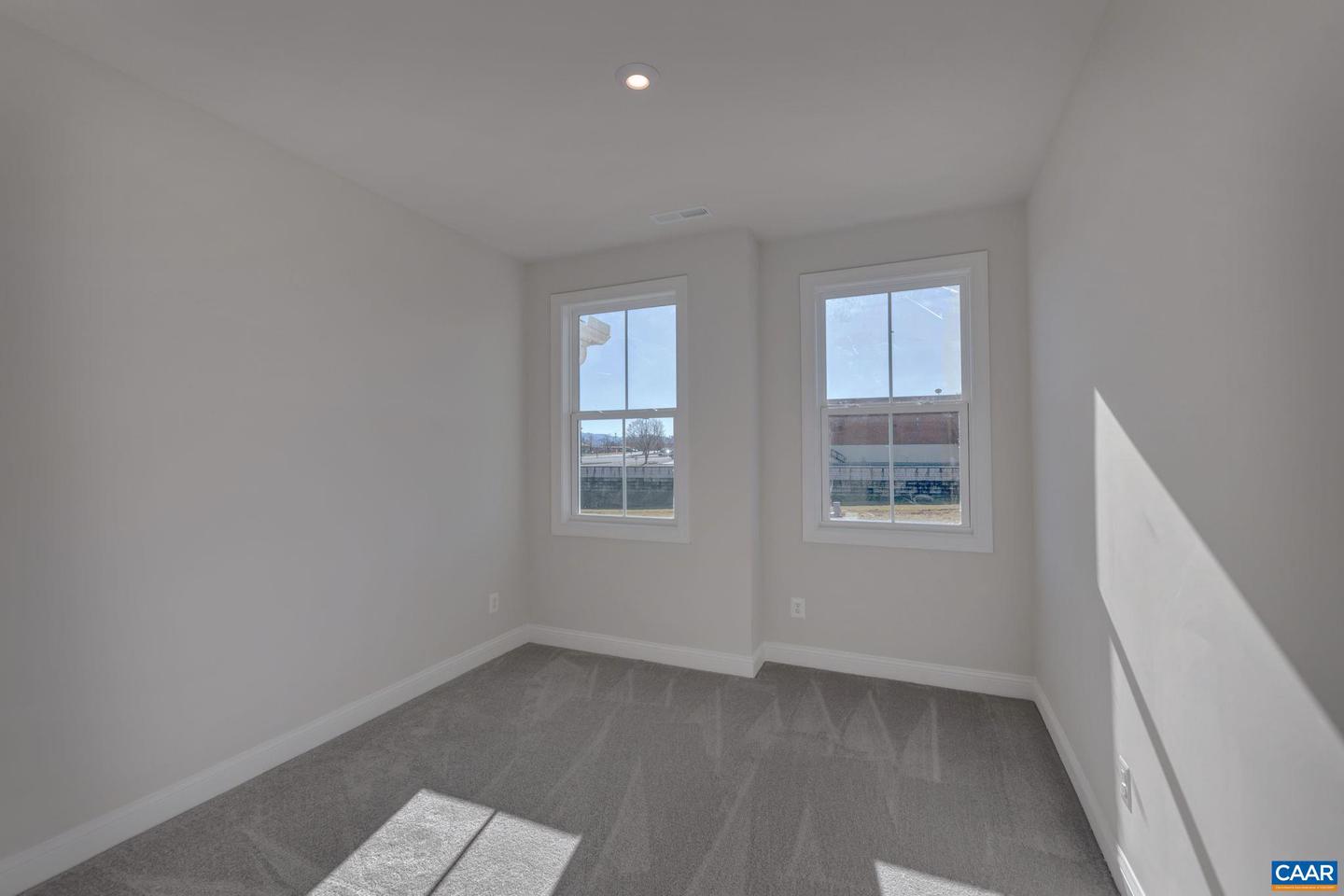 129 SPRINGDALE RD, WAYNESBORO, Virginia 22980, 3 Bedrooms Bedrooms, ,2 BathroomsBathrooms,Residential,For sale,129 SPRINGDALE RD,665472 MLS # 665472