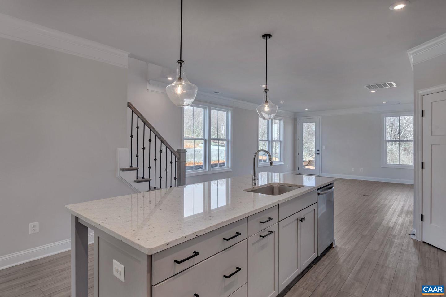 129 SPRINGDALE RD, WAYNESBORO, Virginia 22980, 3 Bedrooms Bedrooms, ,2 BathroomsBathrooms,Residential,For sale,129 SPRINGDALE RD,665472 MLS # 665472