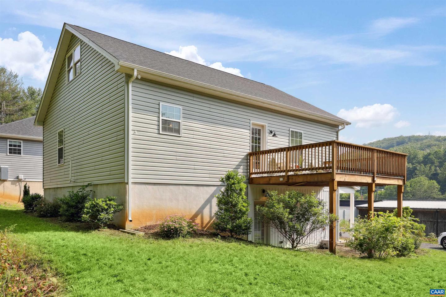 1413 LANDES ST, WAYNESBORO, Virginia 22980, 3 Bedrooms Bedrooms, ,3 BathroomsBathrooms,Residential,For sale,1413 LANDES ST,665475 MLS # 665475