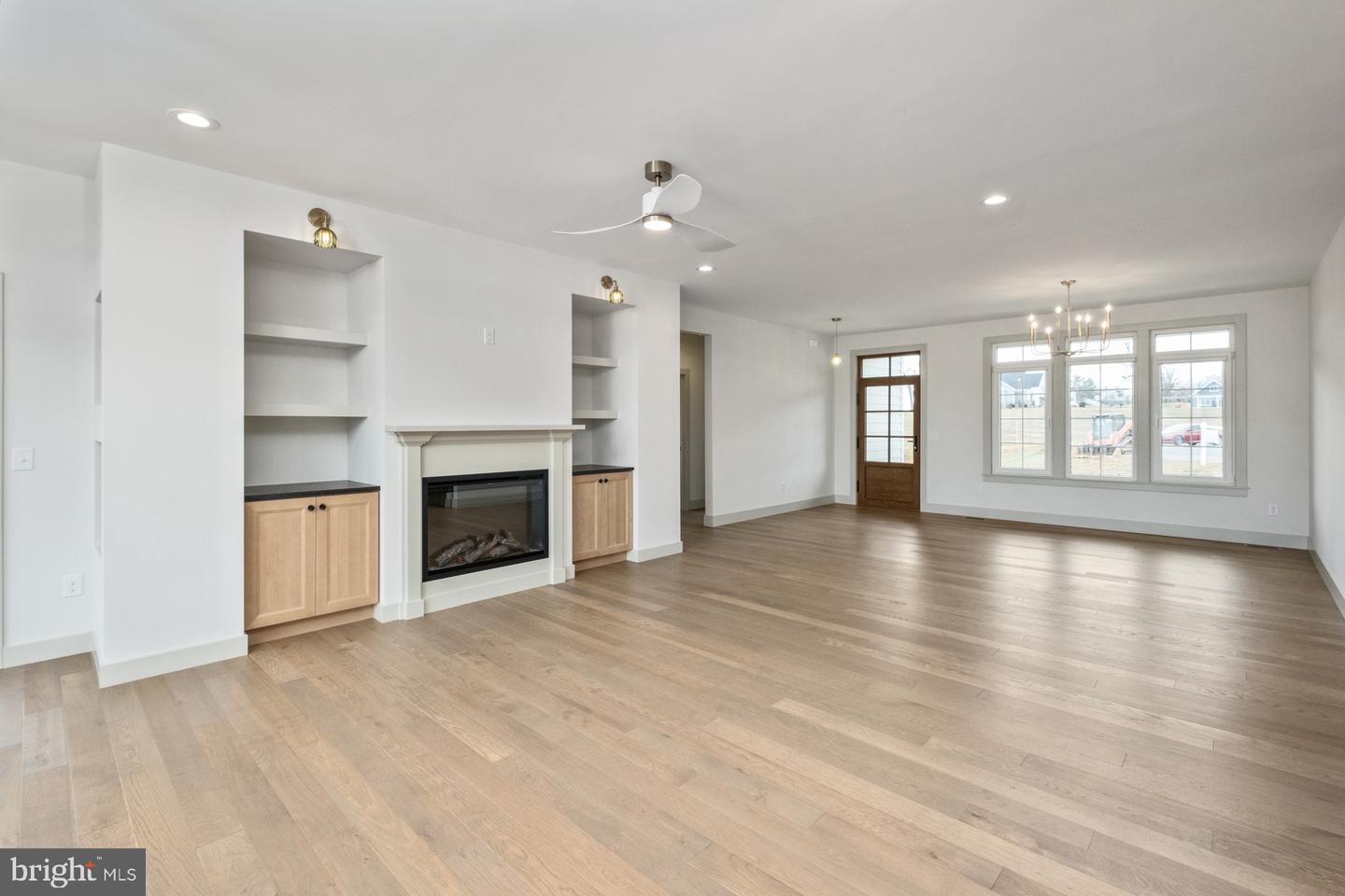 135 RADNOR CT, ROCKINGHAM, Virginia 22801, 3 Bedrooms Bedrooms, ,2 BathroomsBathrooms,Residential,For sale,135 RADNOR CT,VARO2002370 MLS # VARO2002370