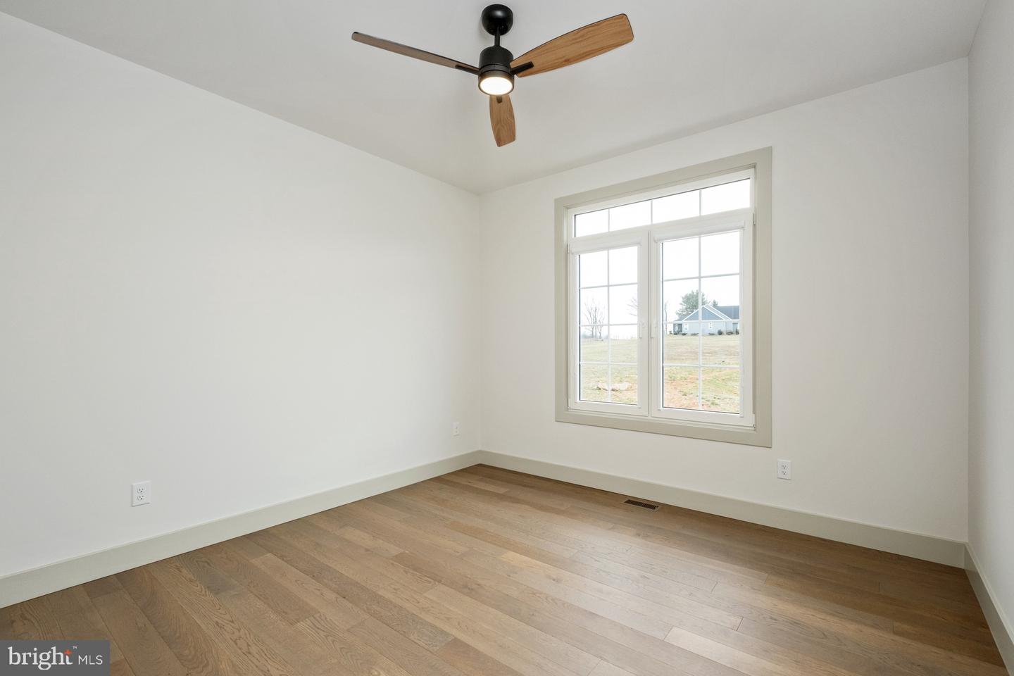 135 RADNOR CT, ROCKINGHAM, Virginia 22801, 3 Bedrooms Bedrooms, ,2 BathroomsBathrooms,Residential,For sale,135 RADNOR CT,VARO2002370 MLS # VARO2002370