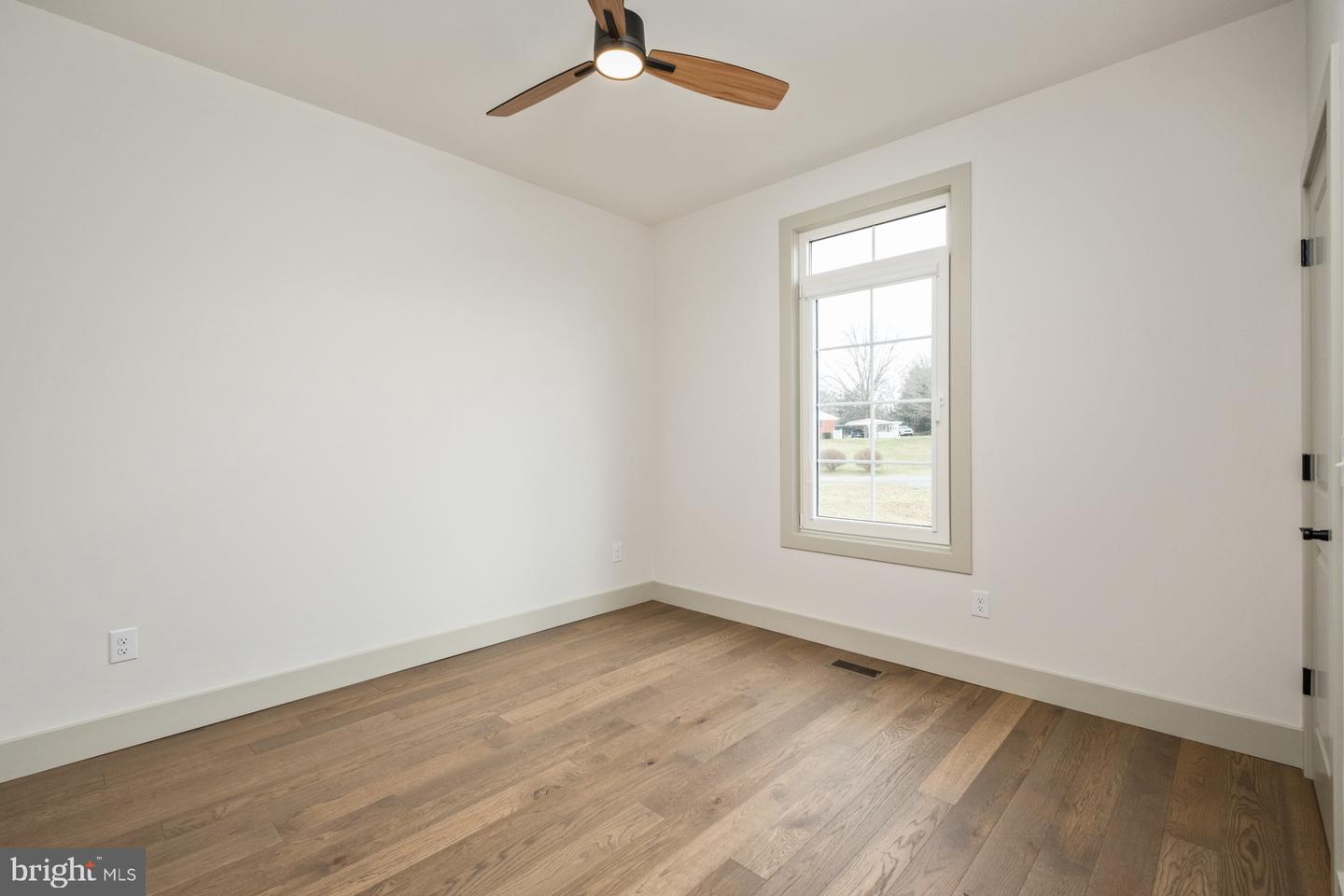 135 RADNOR CT, ROCKINGHAM, Virginia 22801, 3 Bedrooms Bedrooms, ,2 BathroomsBathrooms,Residential,For sale,135 RADNOR CT,VARO2002370 MLS # VARO2002370
